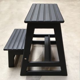 Trappestige svart - høyde 49 cm.