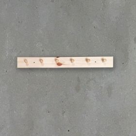 Knaggerekke med 6 knagger - furu